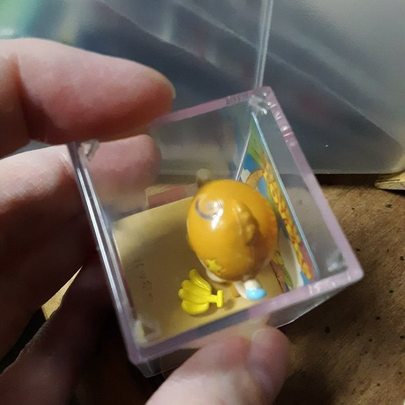 Daisy Lovers Rukki Monkey Mascot Mini Figure Bandai Japan 1998 RARE Narumiya - Picture 11 of 11